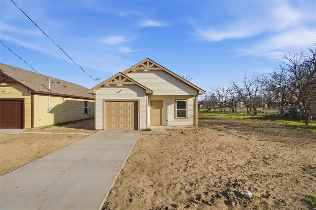 Main property image