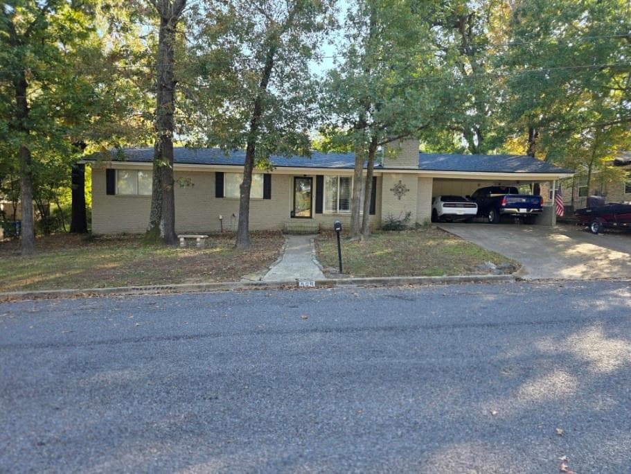 505 Colonial Dr
