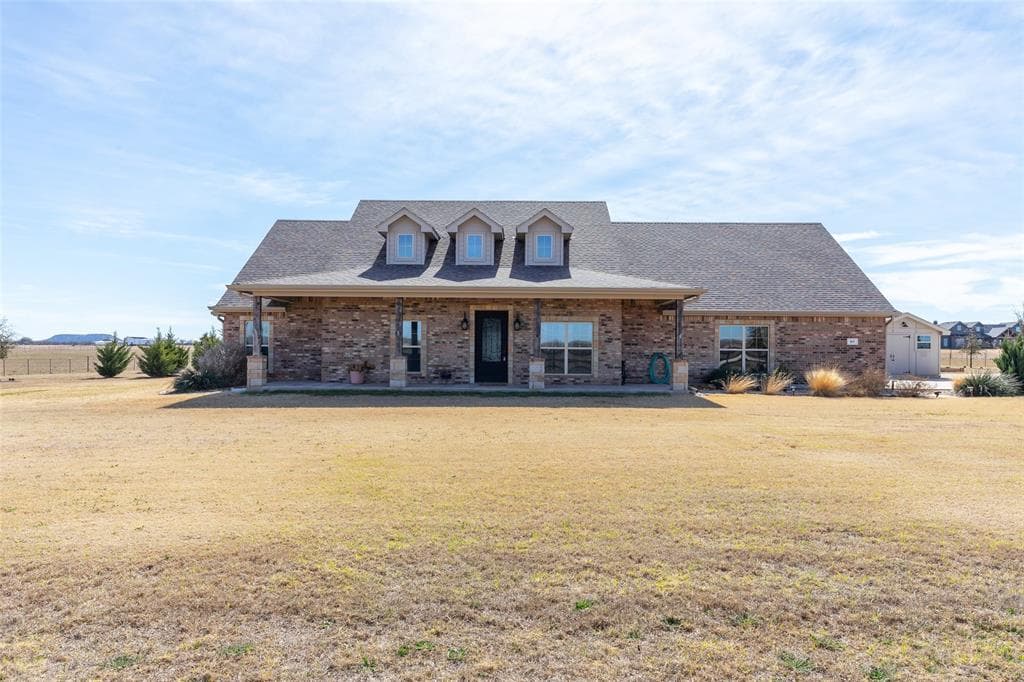 855 County Road 621