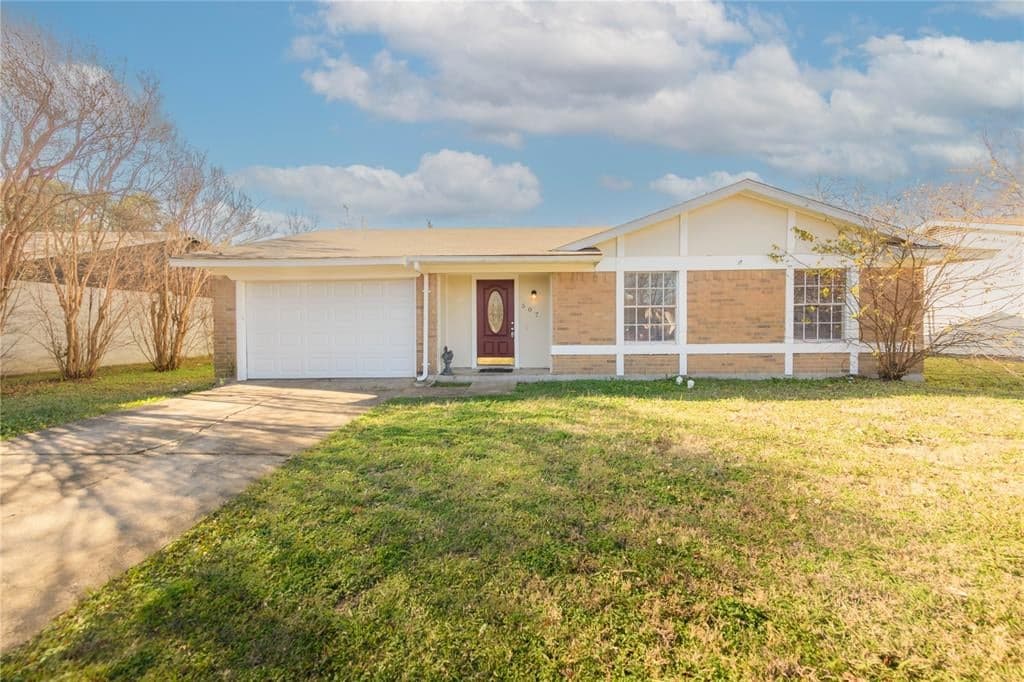 507 Southlake Dr