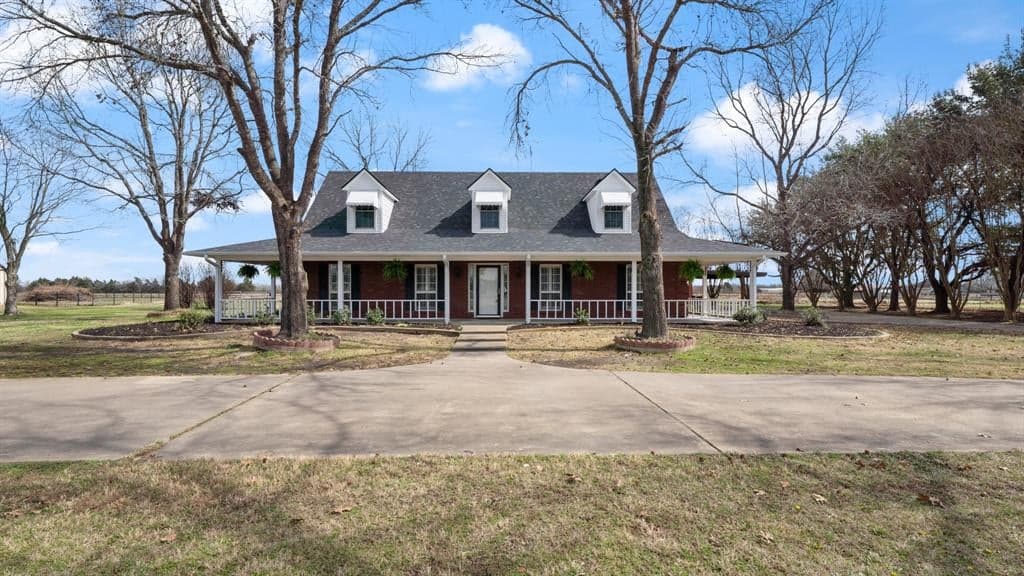 Main property image