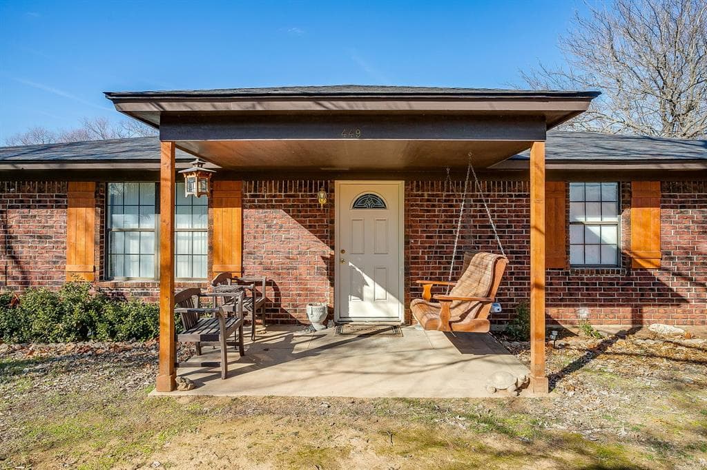 449 W Dunlap Ave