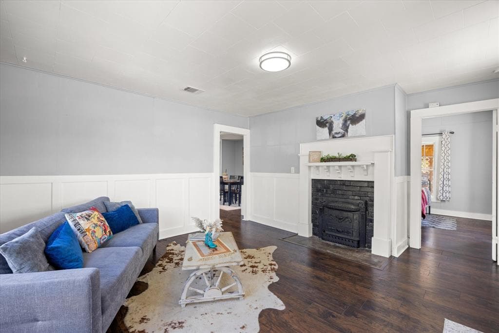 Gallery image 3