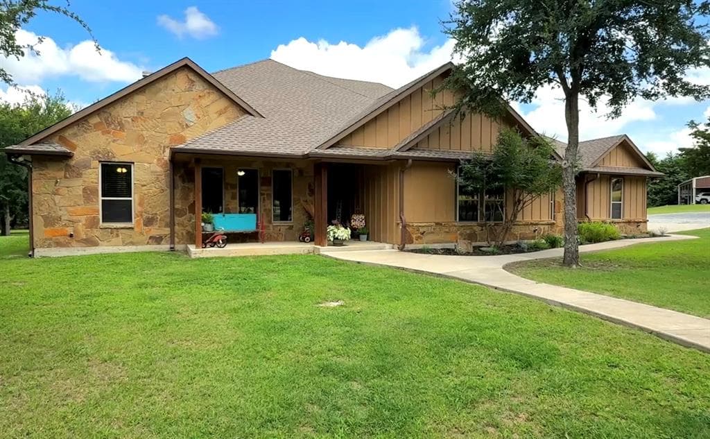 1011 Red Rd
