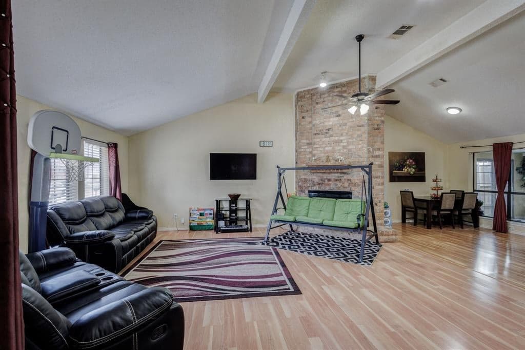 Gallery image 4