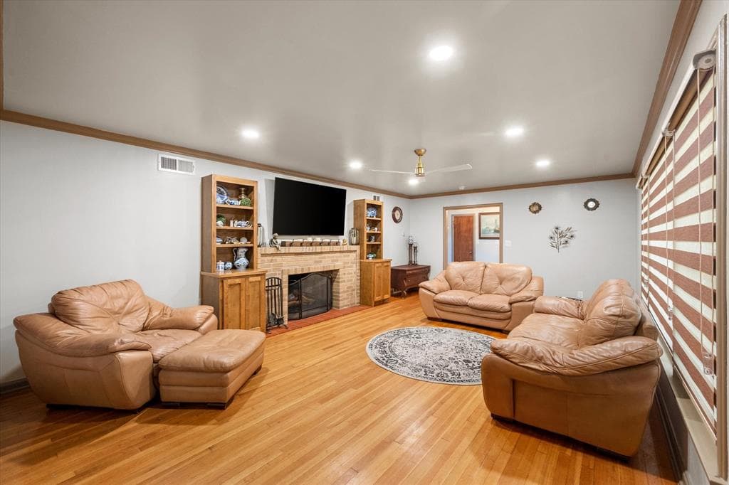 Gallery image 5