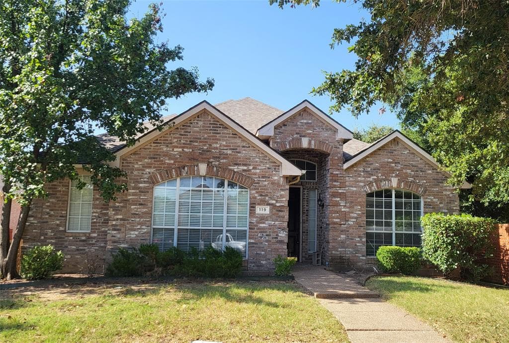 119 Saint James Rd