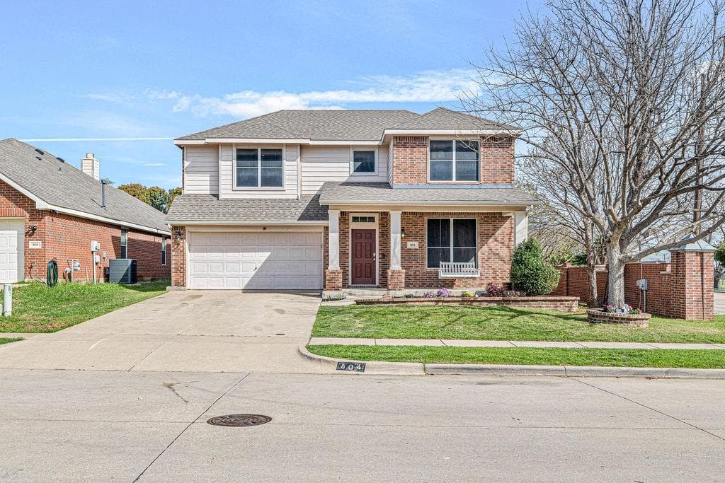 804 Ridge Point Dr