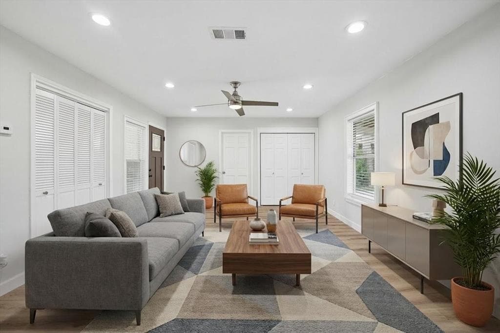 2509 Avenel Dr