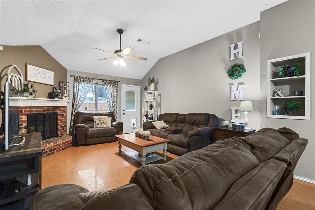 Gallery image 4