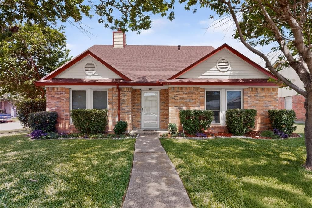 11801 Avery Ln