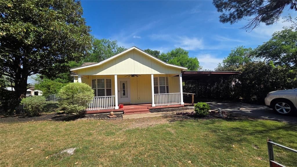 262 Palmetto Dr