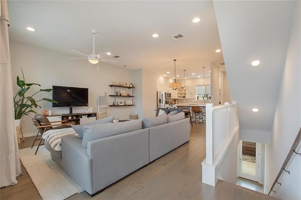 Gallery image 3