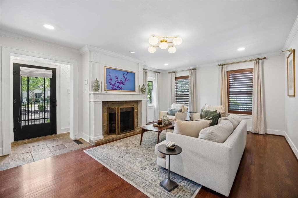 Gallery image 3