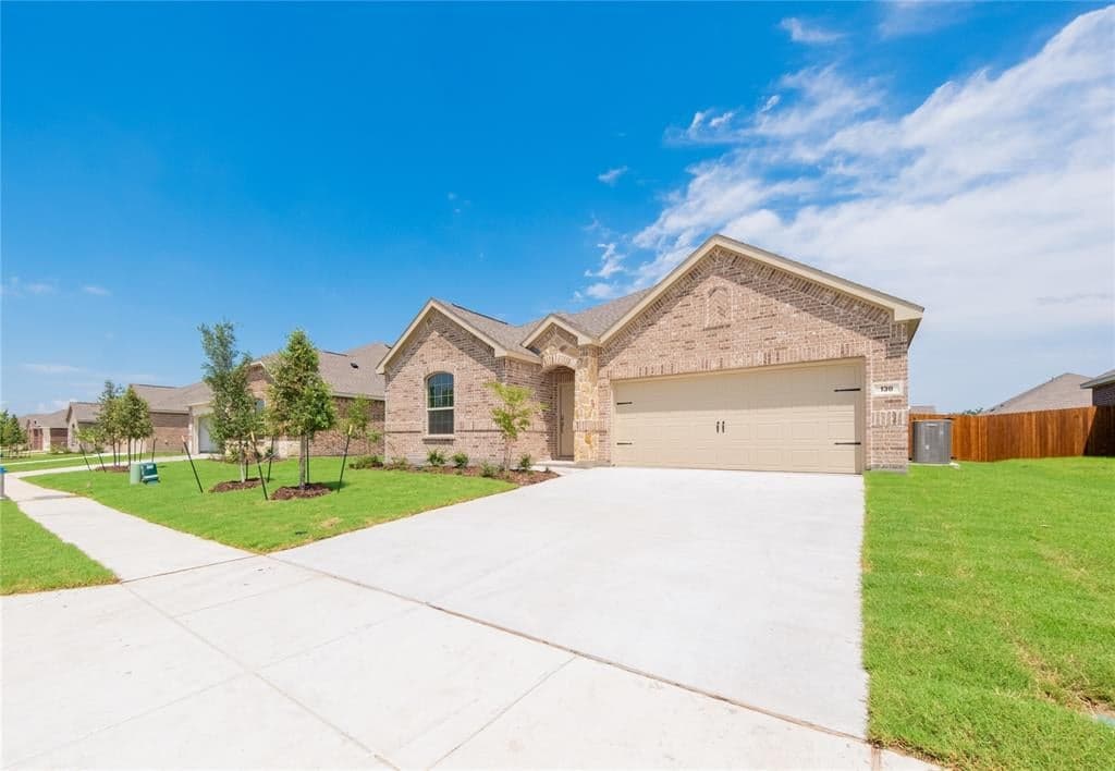 138 Jenkinson Dr