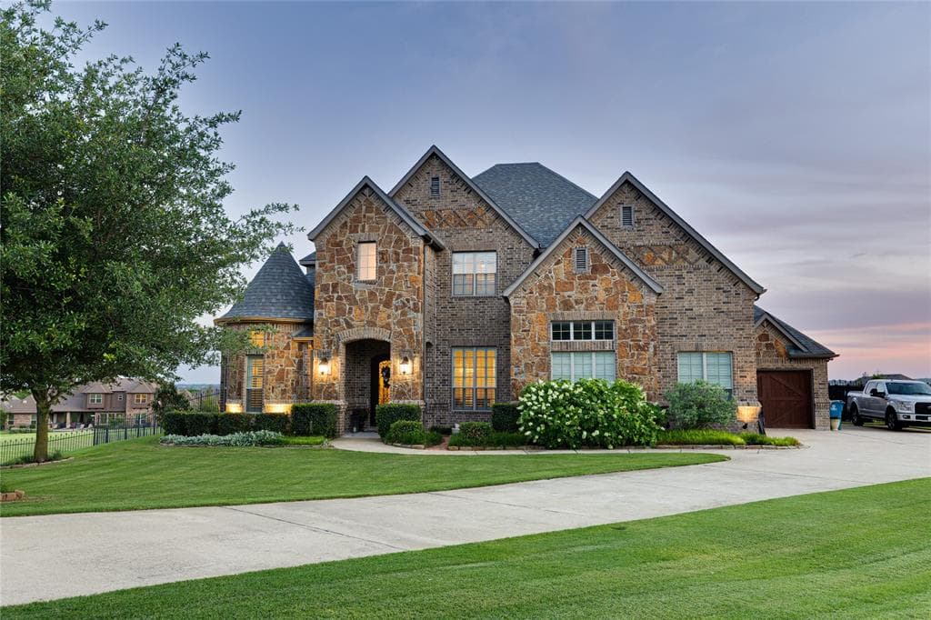 7757 Bella Milano Dr