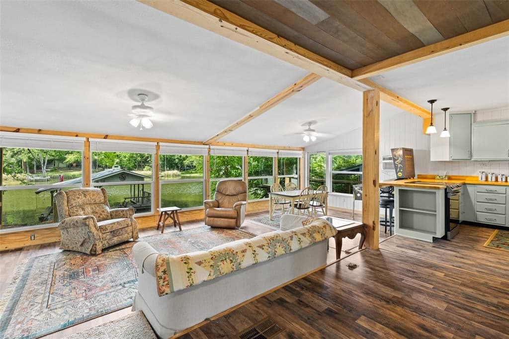 Gallery image 3