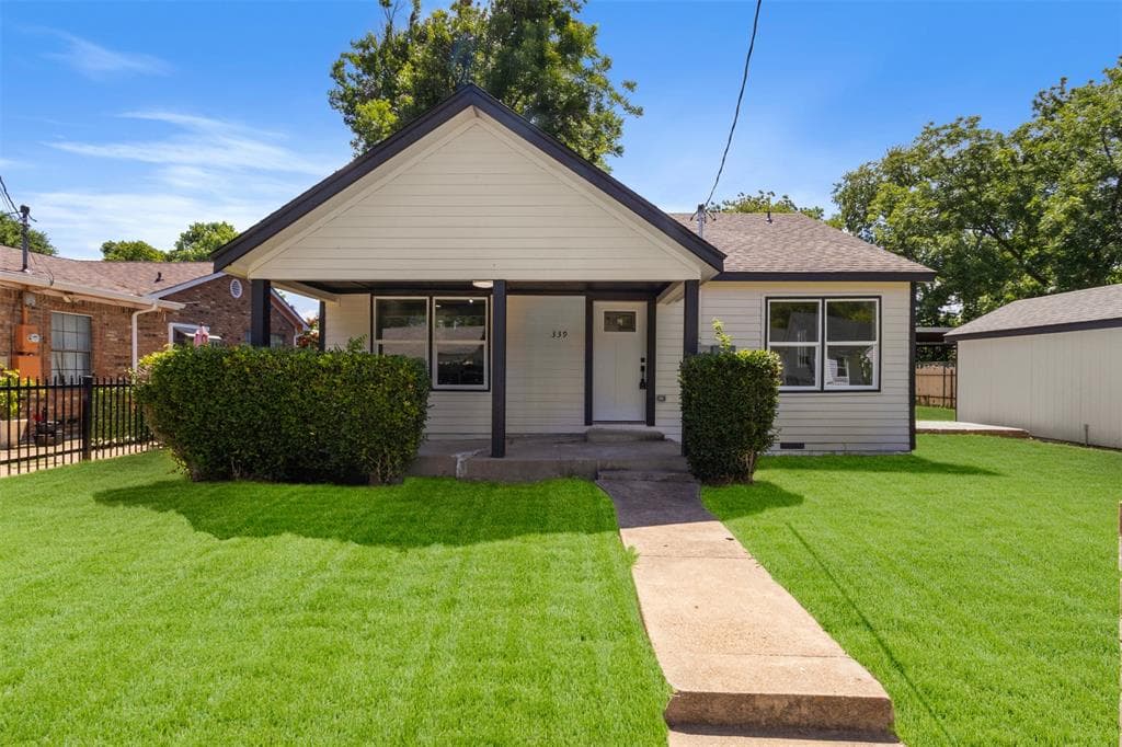 339 Avenue H