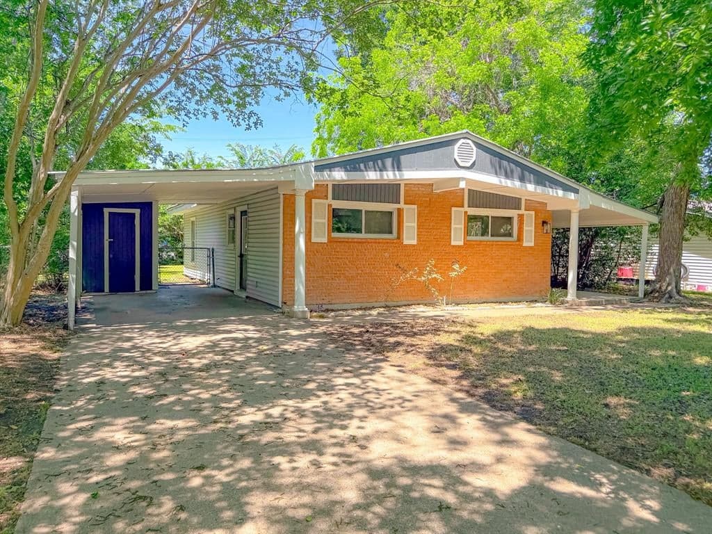 3006 Lynne Ave