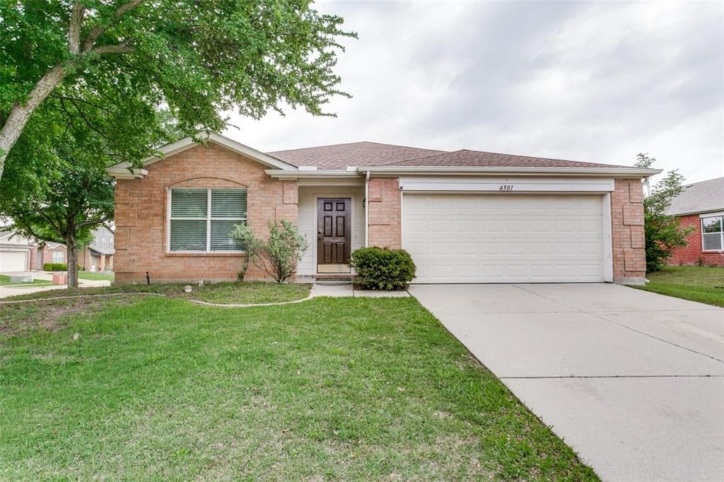 4501 Claret Ct