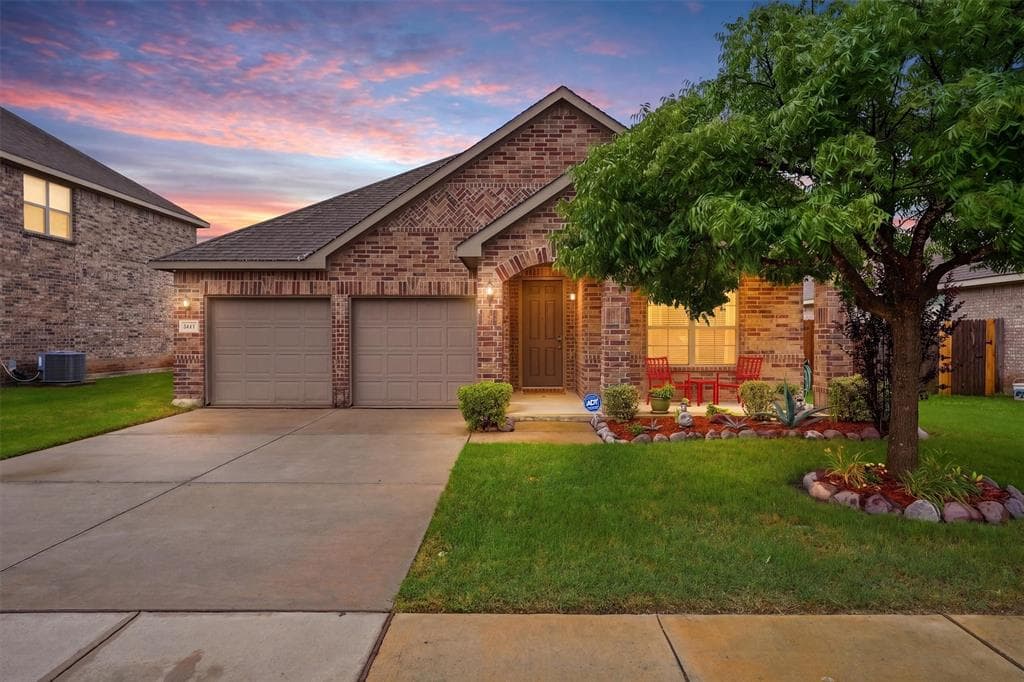 4241 Glen Abbey Dr