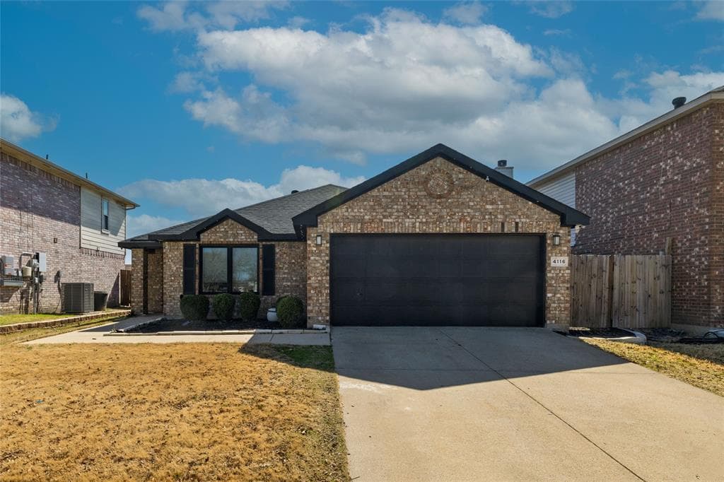4116 Fossile Butte Dr