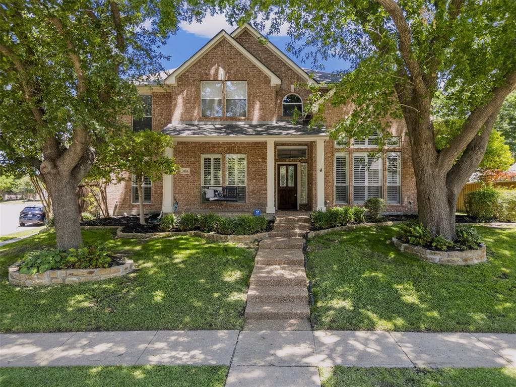 1344 Comanche Dr