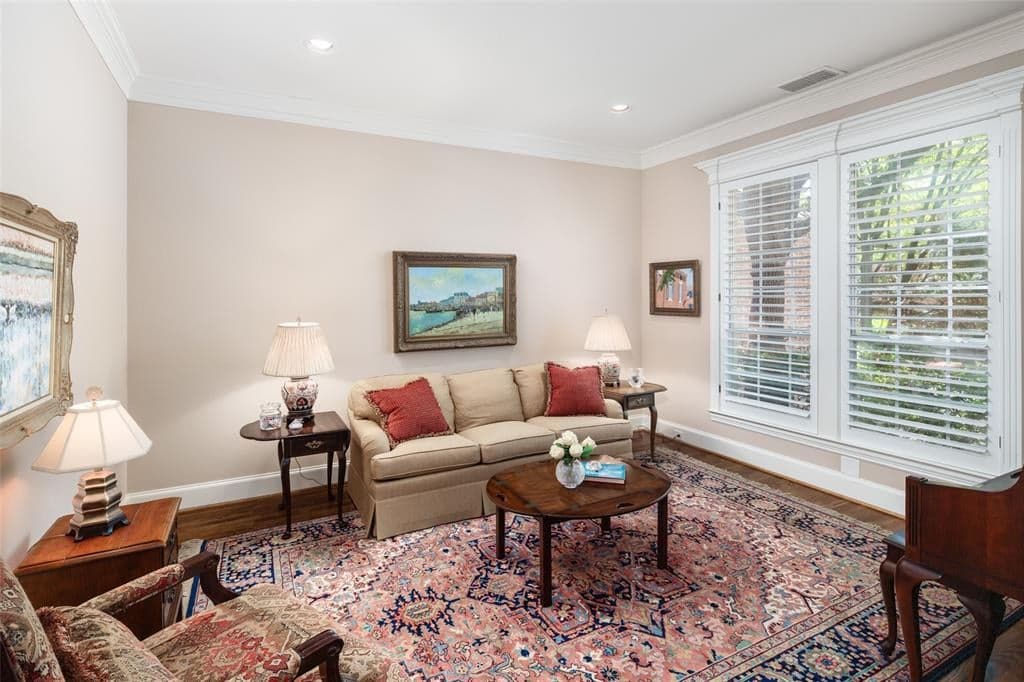 Gallery image 4
