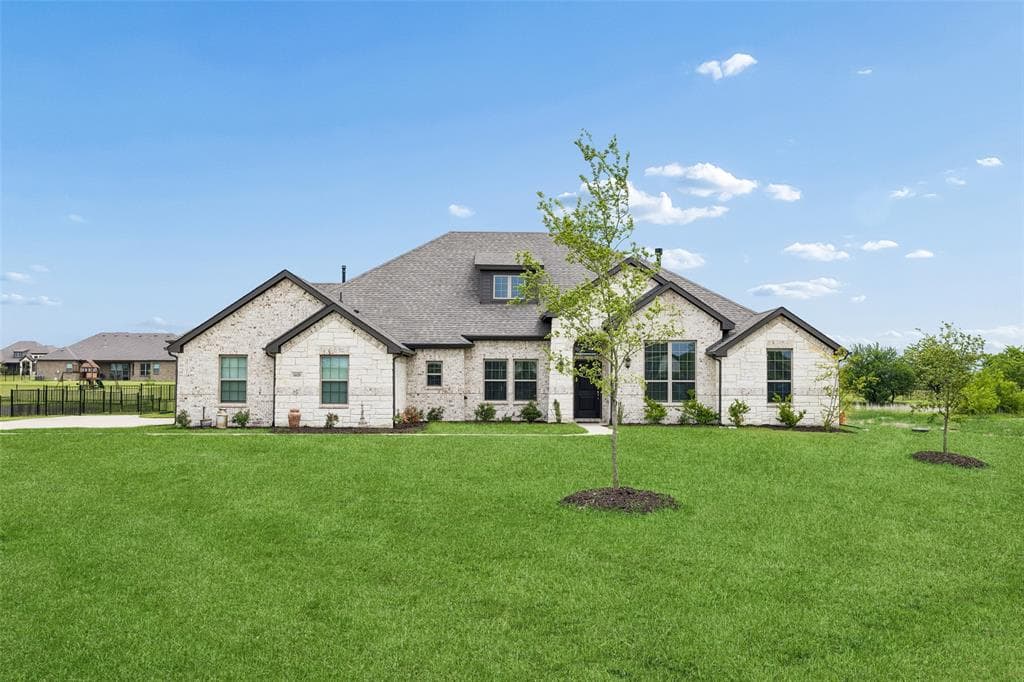 6608 Woodley Ct