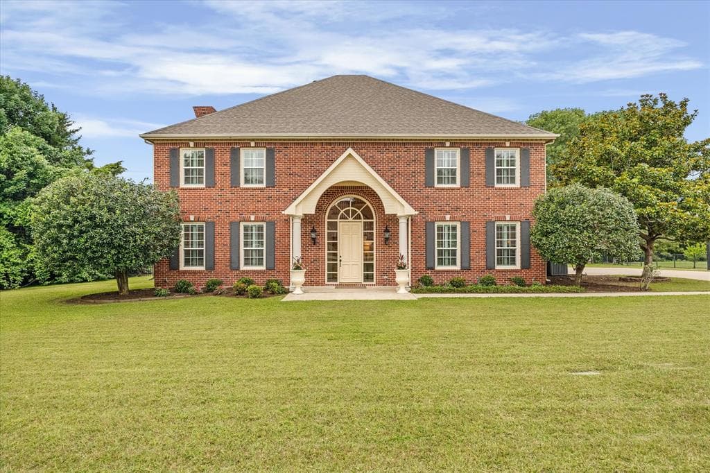 506 Meadowview Rd