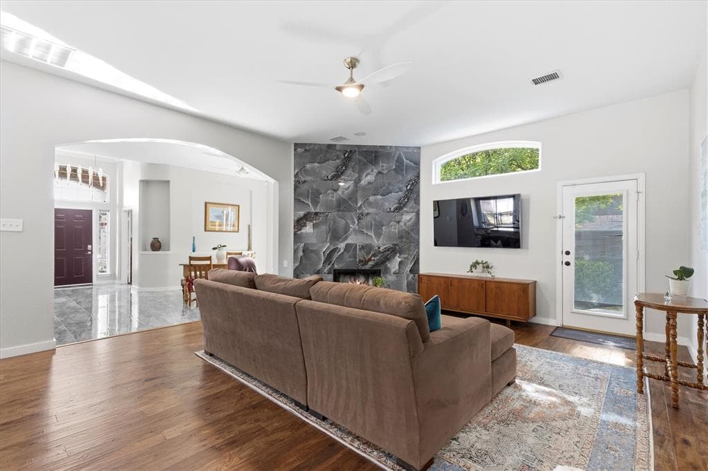Gallery image 4