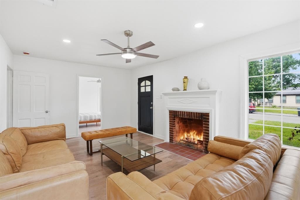 Gallery image 3