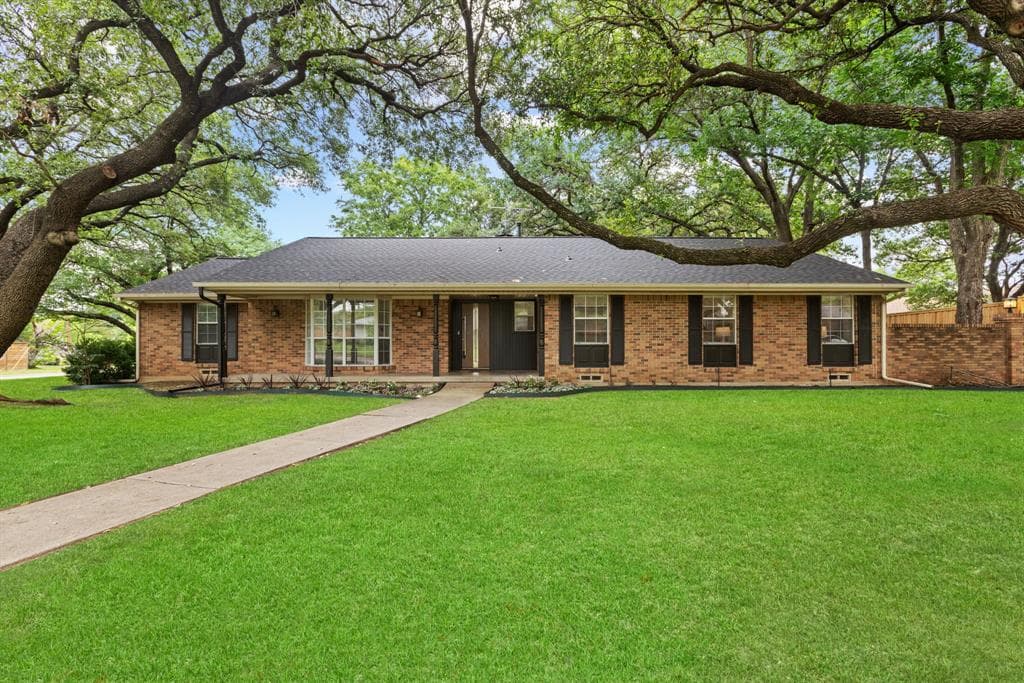 6554 Ridgeview Cir