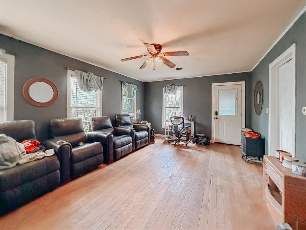 Gallery image 2