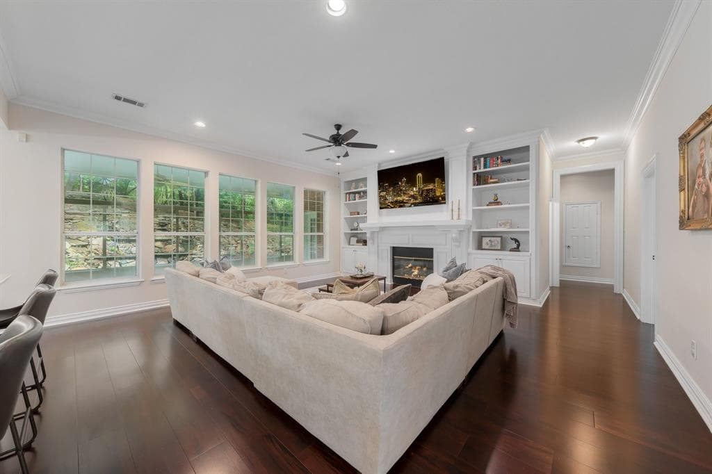 Gallery image 3