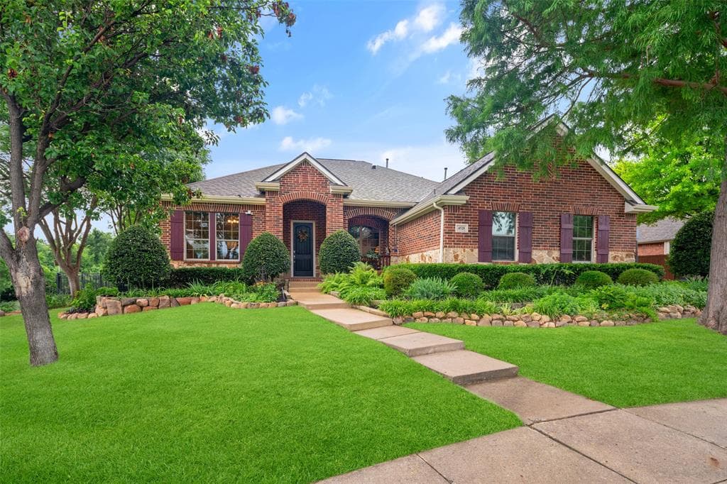 4528 Forest Glen Ct