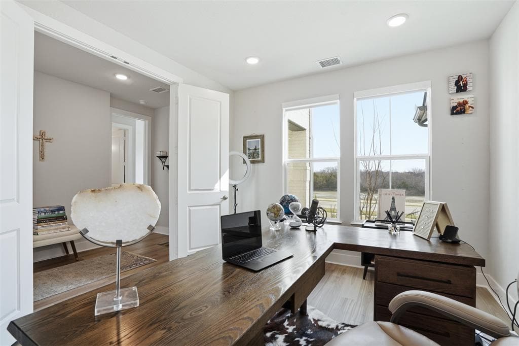Gallery image 4