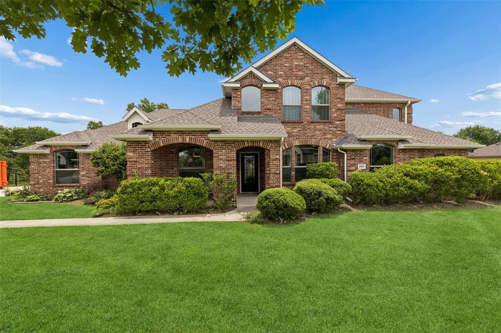 2807 Wildwood Ln