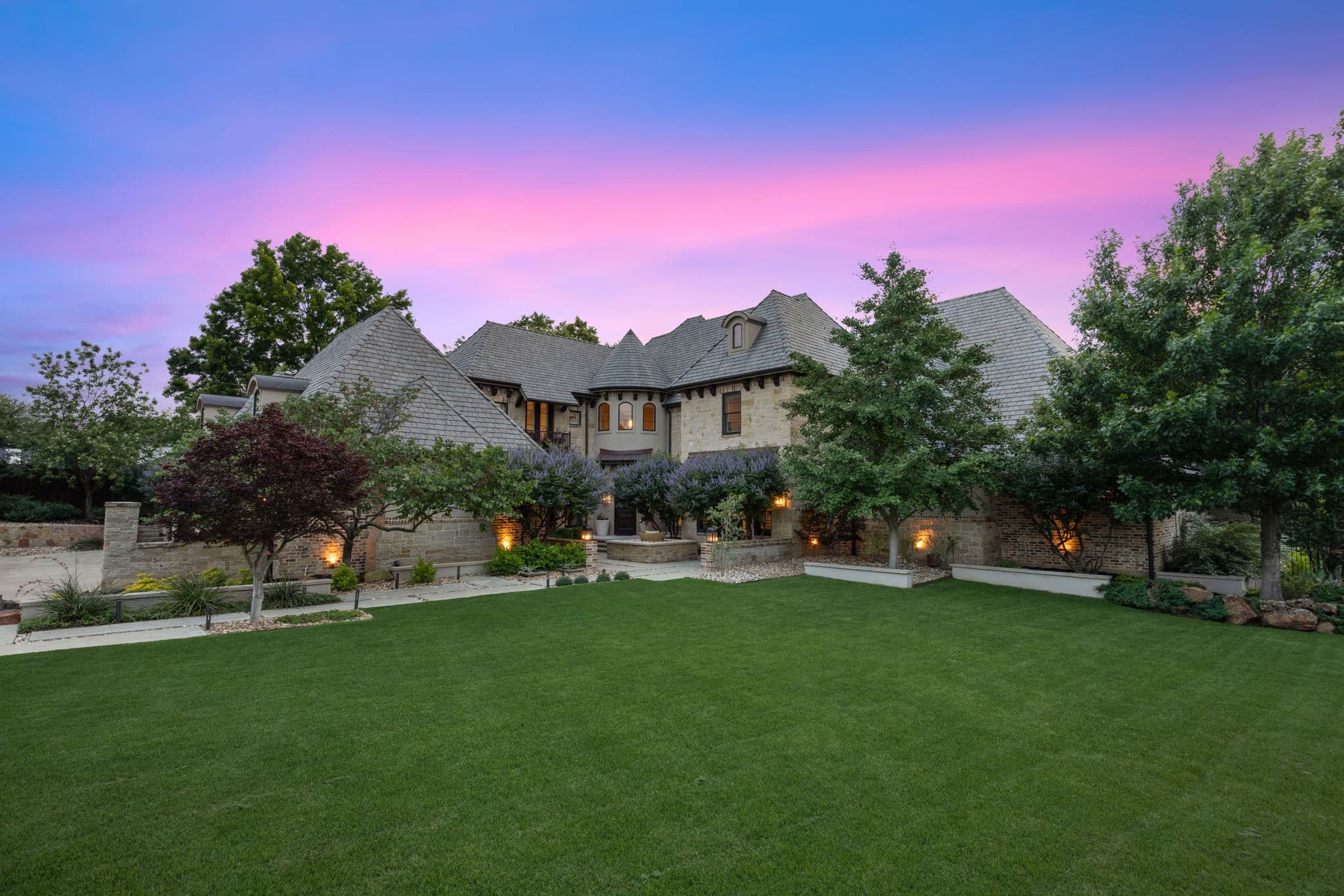 1500 Glenmeade Ct