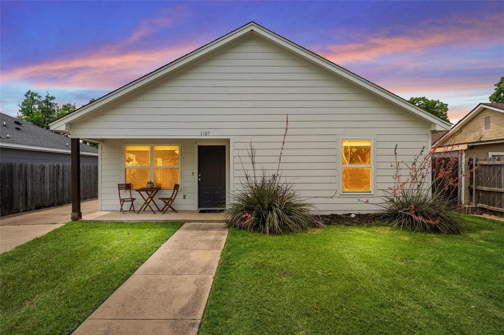 1107 Primrose Dr