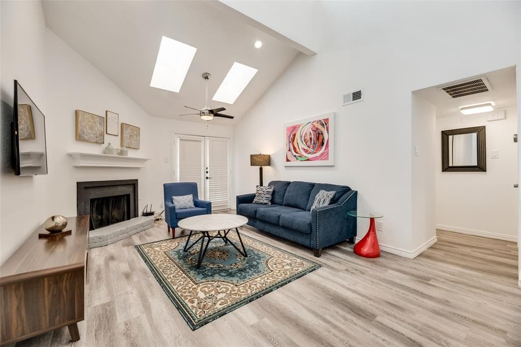 Gallery image 2