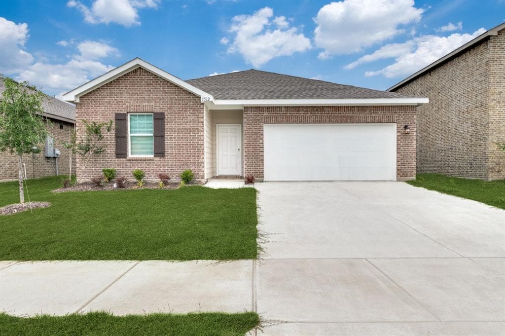 1512 Ancer Way