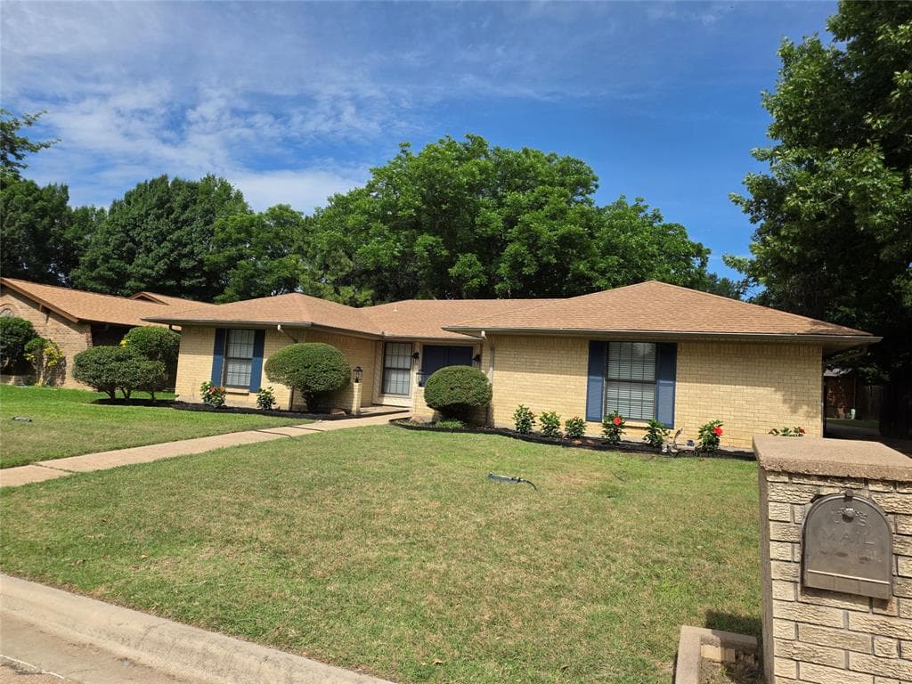 1507 Clover Hill Rd