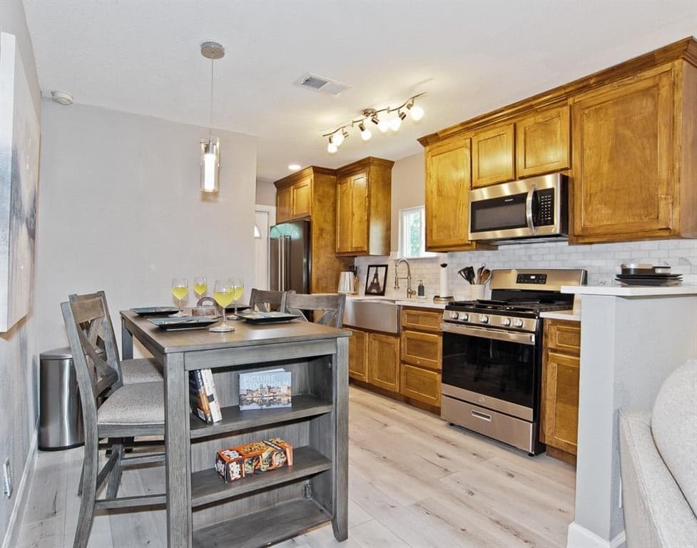 Main property image