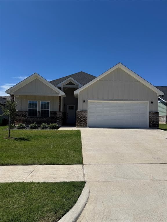 133 Magnolia Estates St