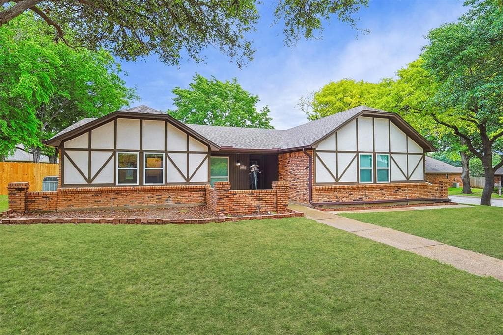 6837 Starnes Rd