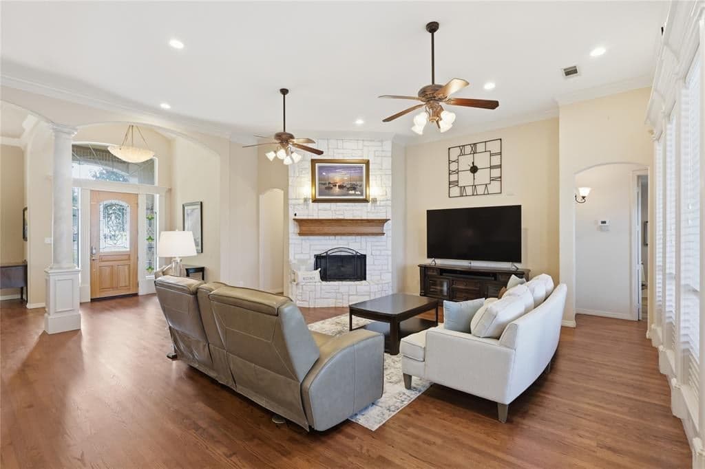Gallery image 4