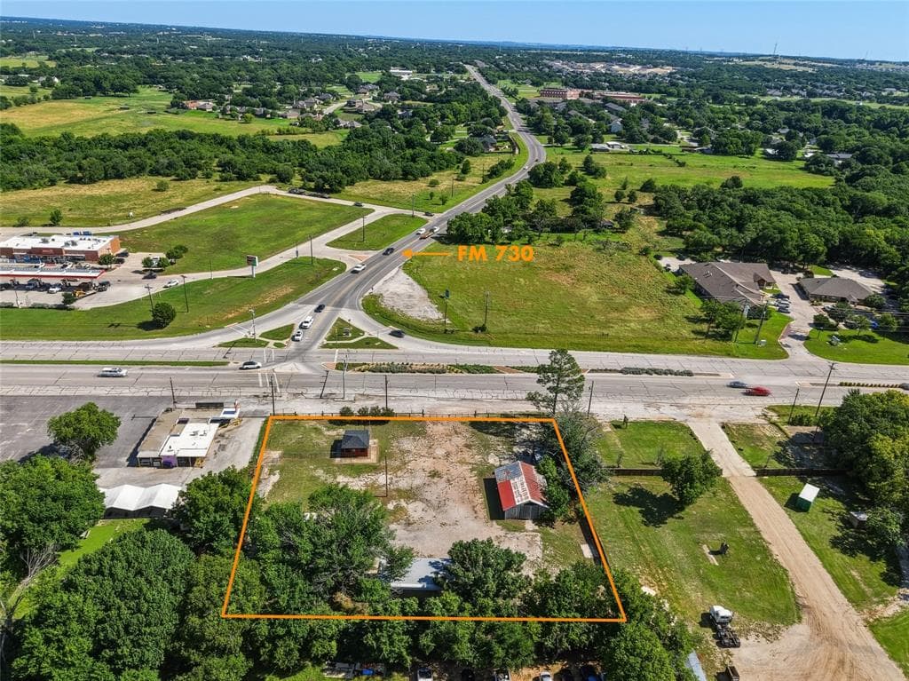 2040 Fort Worth Hwy