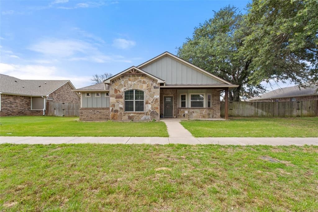 13835 County Road 4200