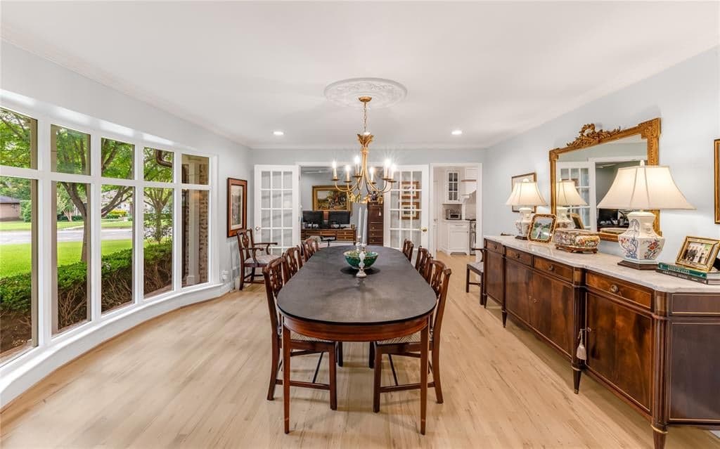 Gallery image 4